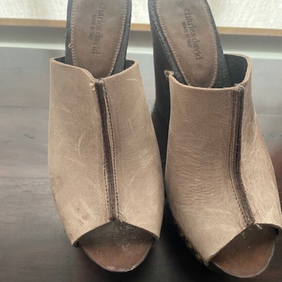 Charles David Made in Italy Peep Toe Wedge - Picture 1 of 8